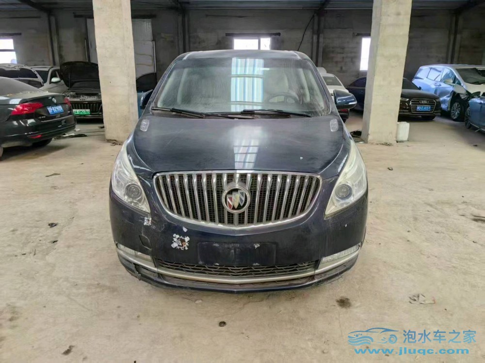 15年別克別克GL8泡水車