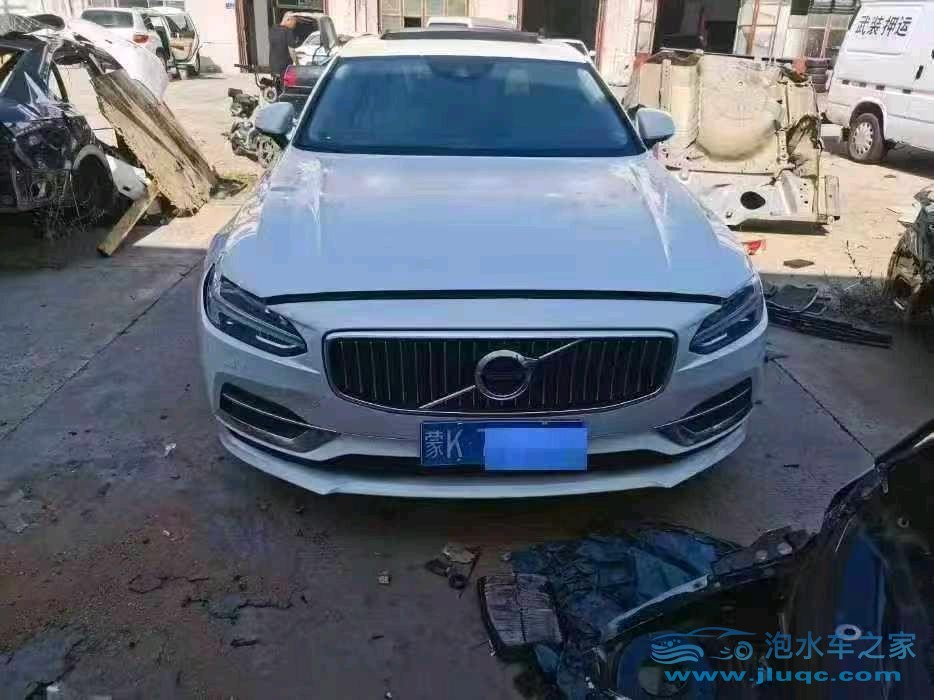 19年沃爾沃S90泡水車(chē)