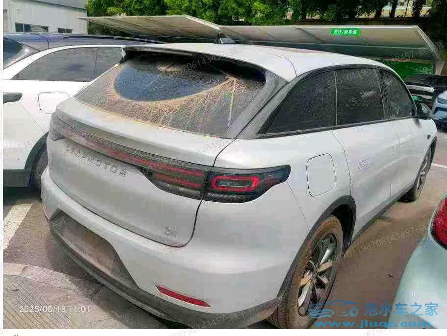 23年零跑汽車C11