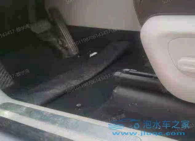 23年零跑汽車C11